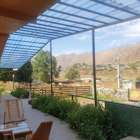 Hotel Tornisa Kazbegi Buitenkant foto