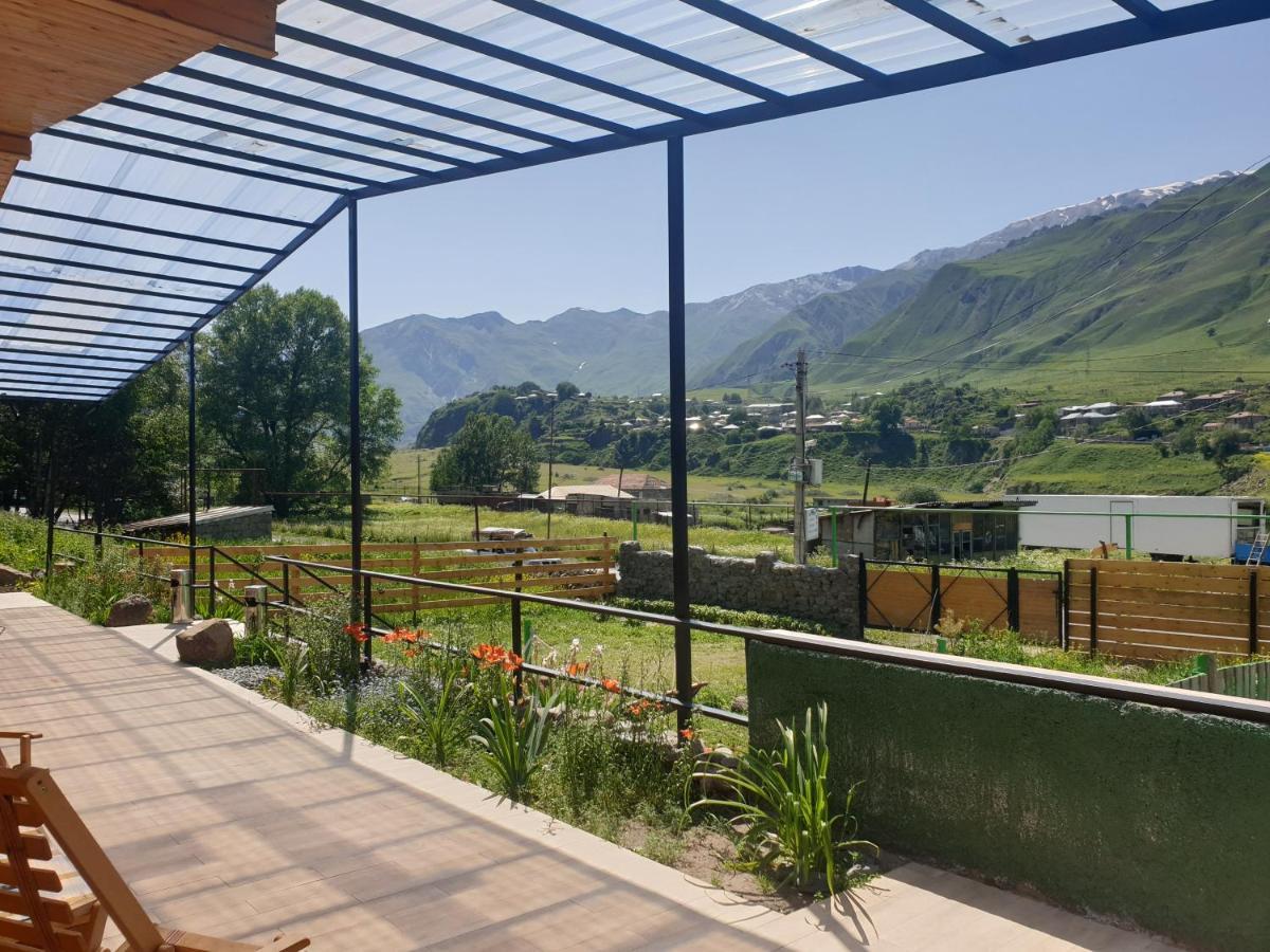 Hotel Tornisa Kazbegi Buitenkant foto
