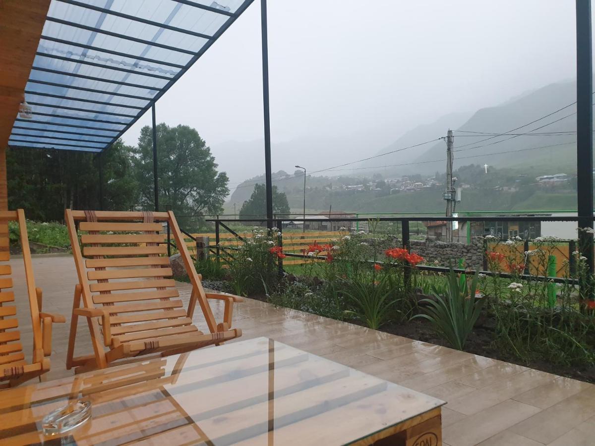 Hotel Tornisa Kazbegi Buitenkant foto